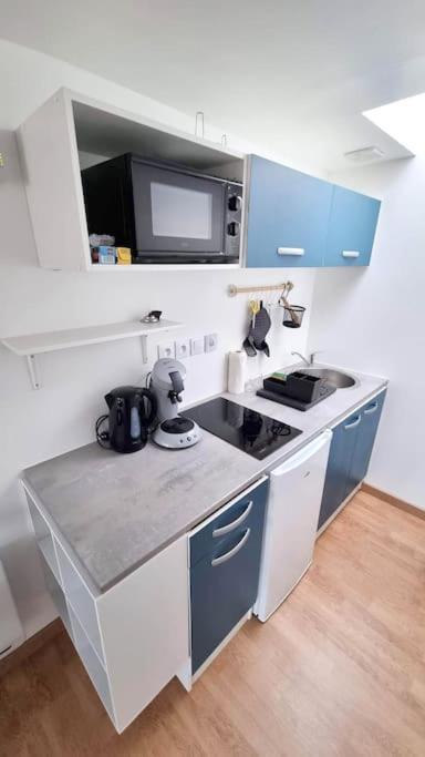 Studio En Rez De Jardin Avec Terrasse Privee - Le Petit Chateau Avesnois - Tv - Wifi - Logement Complet Avesnes-sur-Helpe Zewnętrze zdjęcie