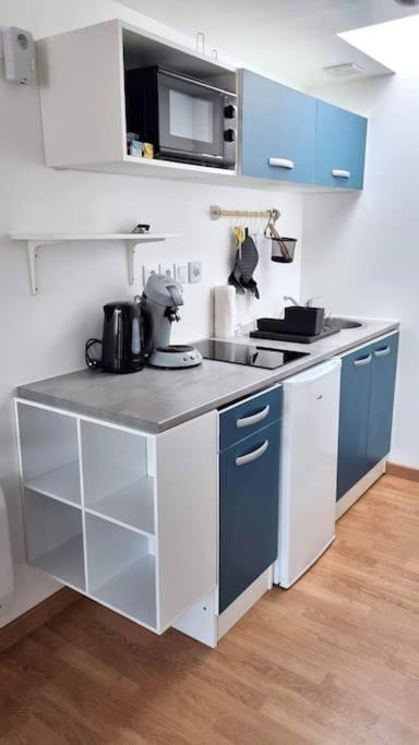 Studio En Rez De Jardin Avec Terrasse Privee - Le Petit Chateau Avesnois - Tv - Wifi - Logement Complet Avesnes-sur-Helpe Zewnętrze zdjęcie